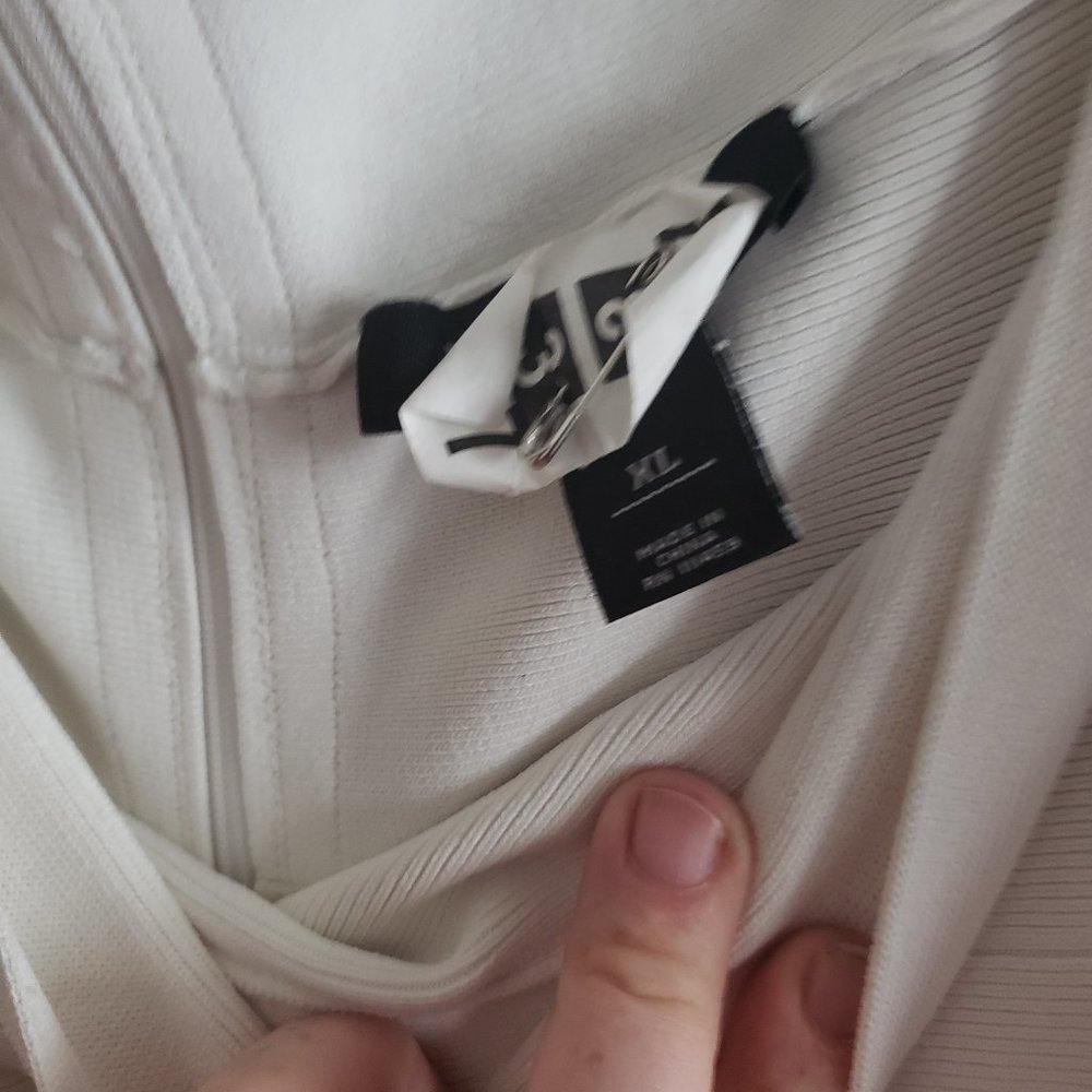 XL White top black bottom Dress